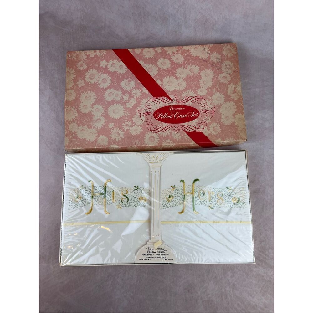 Vintage 1950s 1960s NOS Pillowcase Set